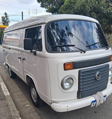 VOLKSWAGEN KOMBI 1.4 MI FURGÃO 8V FLEX 3P MANUAL
